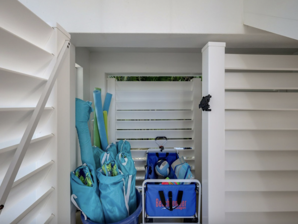 Beachside Four Bedrooms Vacation Home in Anna Maria